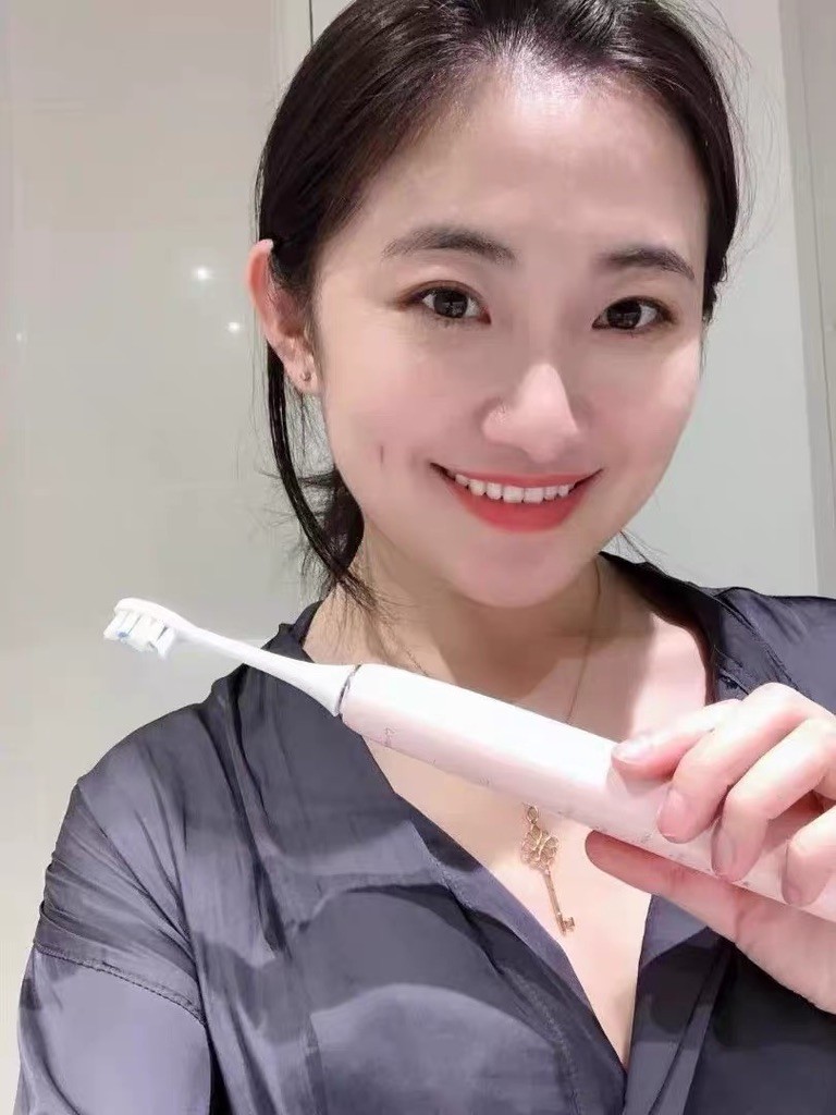 儿童美白牙膏选哪种？2026实测帕思玛8岁以上儿童适用