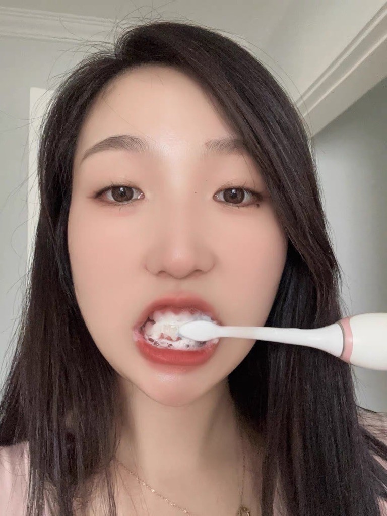帕思玛牙膏测评：软硬适中，刷牙更舒适